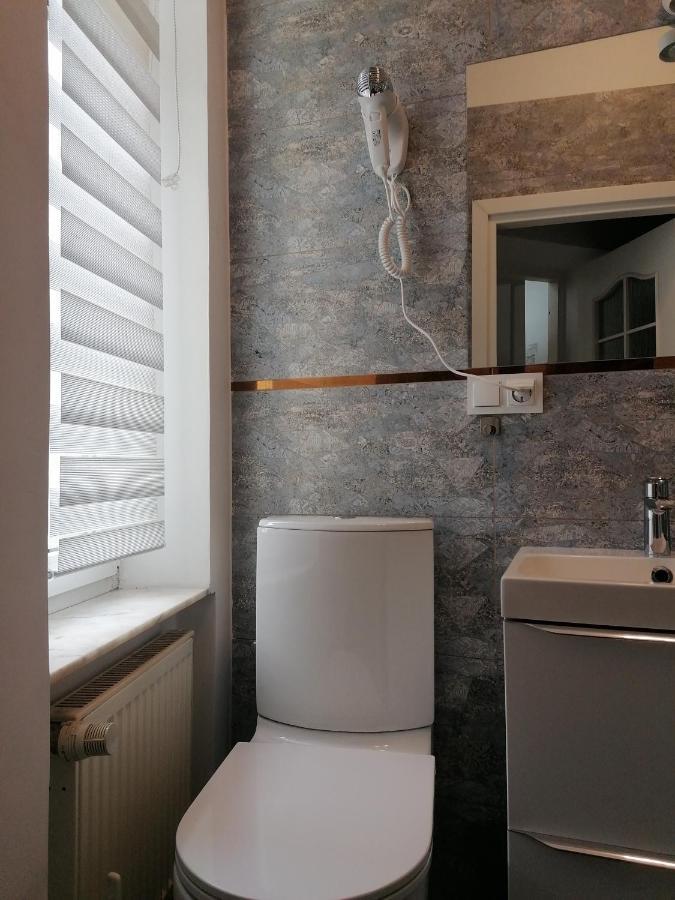 Hostel Tulip - Pokoj 7 Ze Wspolna Lazienka I Kuchnia شتشيتسين المظهر الخارجي الصورة
