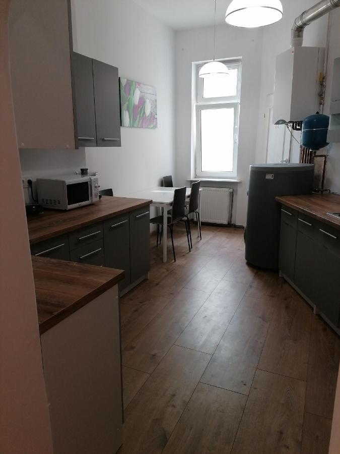 Hostel Tulip - Pokoj 7 Ze Wspolna Lazienka I Kuchnia شتشيتسين المظهر الخارجي الصورة